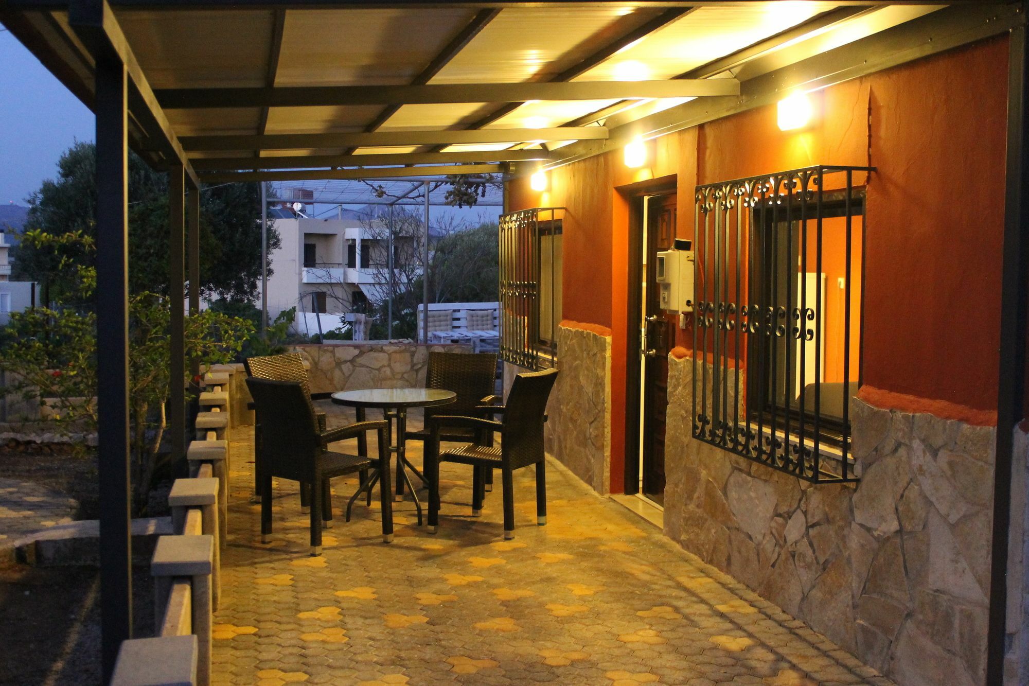 Katy'S Place Kalathas Exterior foto